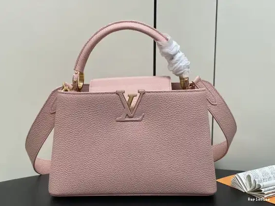VUITTON LOUIS BB-31.5*20*11CM CAPUCINES 0505